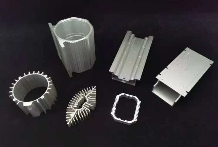 Waar haalt aluminium zijn stabiliteit vandaan?