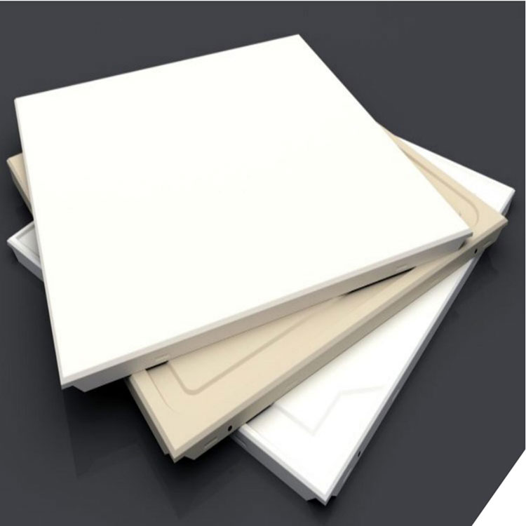 Waarom kiezen voor een aluminium metalen plafond voor moderne architectuur?